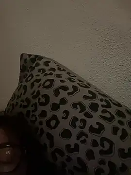 louveee6's cam snapshot