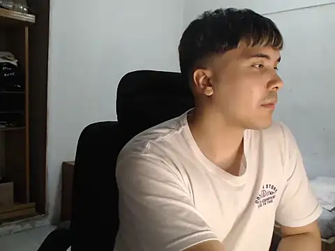 CuteAlexBoy's cam snapshot