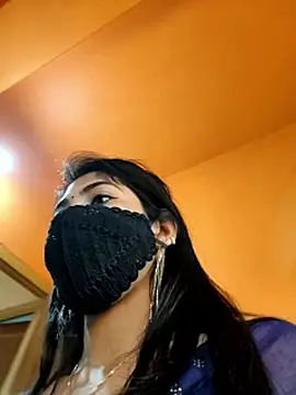 priya_26's cam snapshot