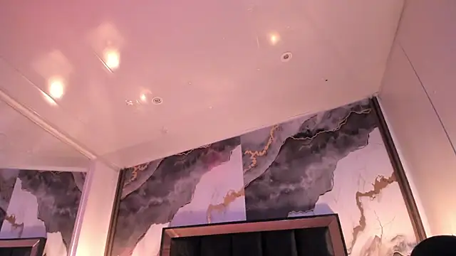 SusanVilla's cam snapshot