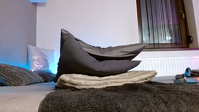 Miaaa95's cam snapshot