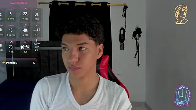 Maximiliano_Khalil live sex cam