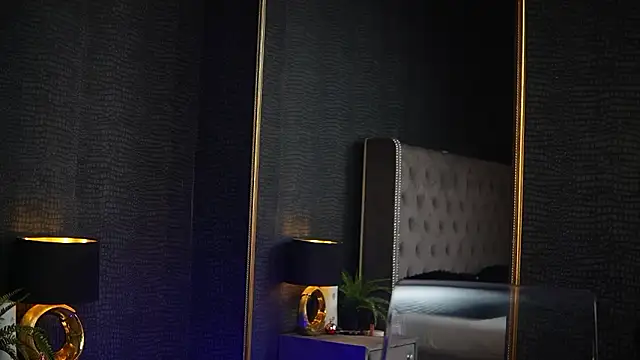 GiaEasyIce's cam snapshot