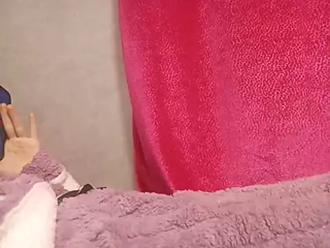 Sellena2's cam snapshot