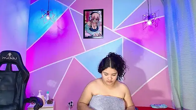 aaron_antonella_mds's cam snapshot