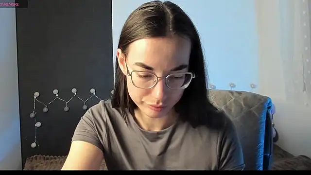 EmmaJacson live sex cam