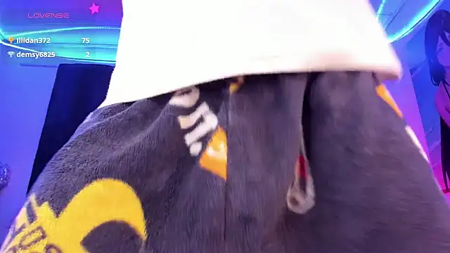 Ethan_Boyy live sex cam