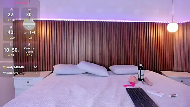 Foxy_Kylie's cam snapshot