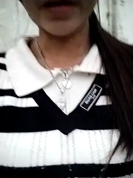 sen1199's cam snapshot