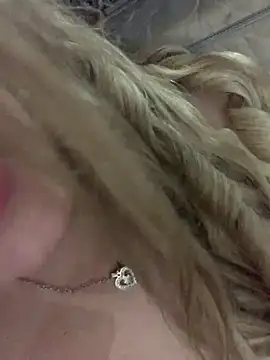 loirinhaszsp's cam snapshot