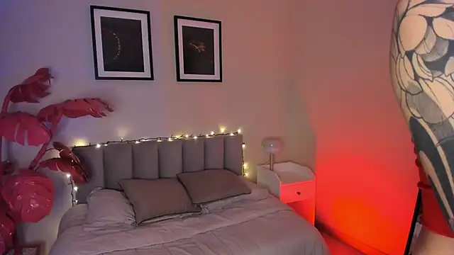 Violetta_Nur's cam snapshot