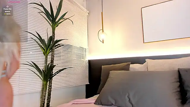 StacyRigel's cam snapshot