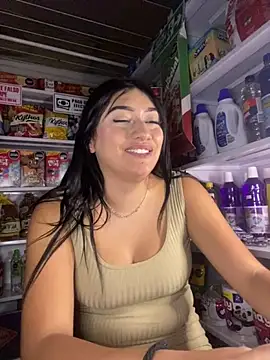 Georgia_Pink's cam snapshot