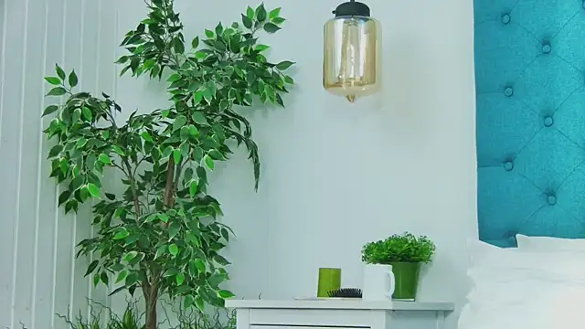 EmilyColle_'s cam snapshot