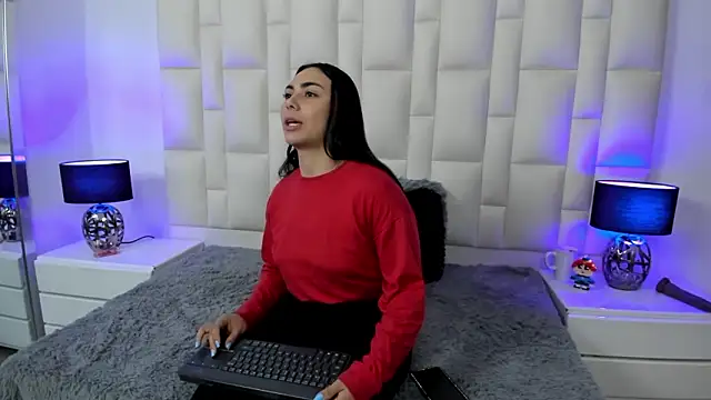 Ariana_rouse's cam snapshot