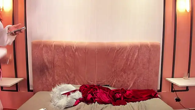 LokiGoddess live sex cam