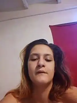 Themaskedgirl21's cam snapshot