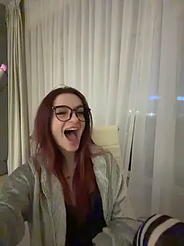 CassieFox_'s cam snapshot