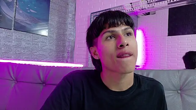 Evans_Robinson live sex cam