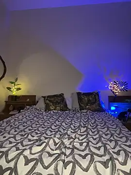 Cinamoonn's cam snapshot