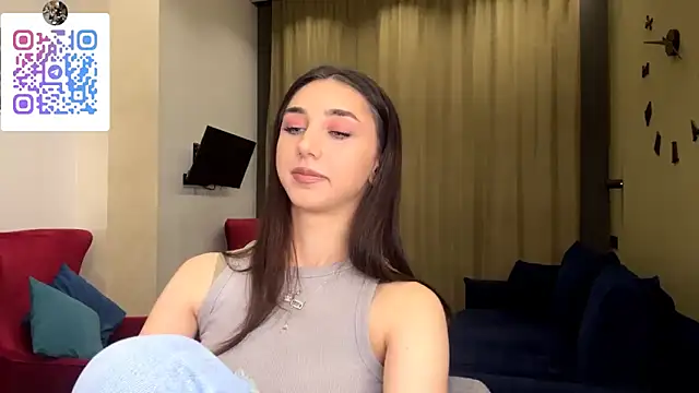 LinaMour's cam snapshot