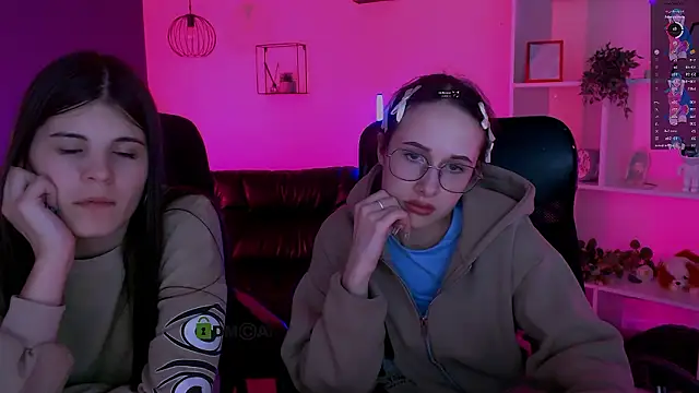 gloria_bubble's cam snapshot