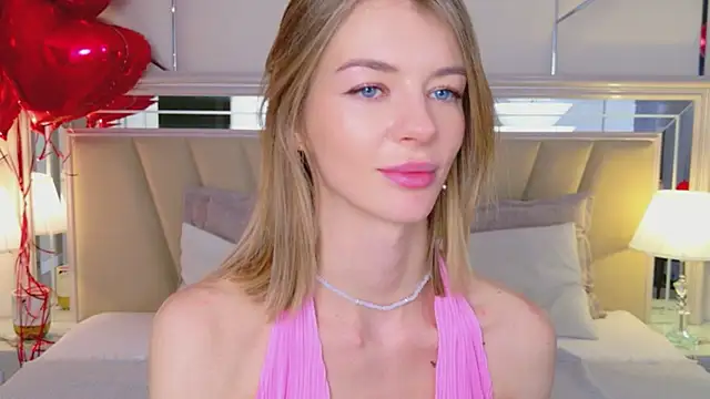 MeganMour's cam snapshot