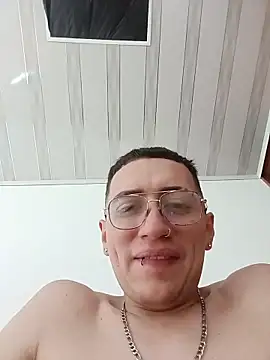 Emmanuel_Lust's cam snapshot