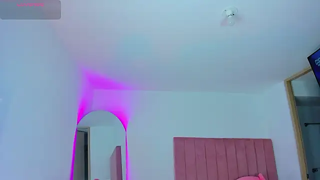 Janettcruz's cam snapshot