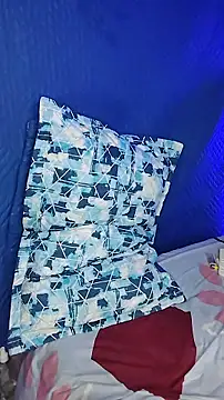 juanmaur22's cam snapshot