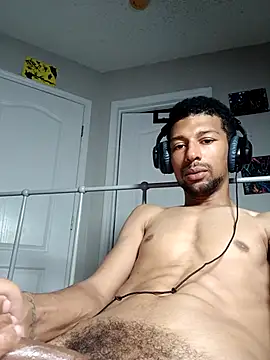 BigPrettyDick777 live sex cam