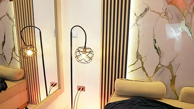 Emma_Walkerr_'s cam snapshot