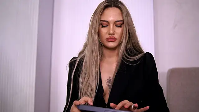 Chloe_GraceeX's cam snapshot