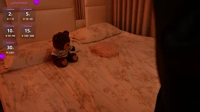 Lilly_Colins's cam snapshot