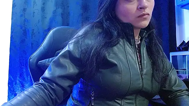 LunaTikka's cam snapshot