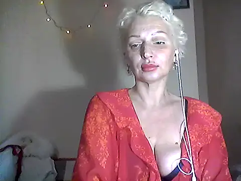 MaryJane441's cam snapshot