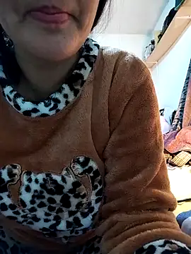 lolo890 live sex cam