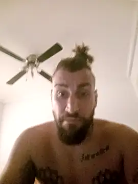 Kkbhhjv's cam snapshot