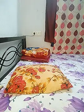 LoveLy-Soneya's cam snapshot