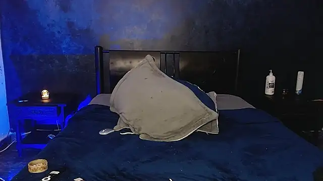 Dirtymatthew's cam snapshot