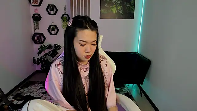 LunaPurrr's cam snapshot