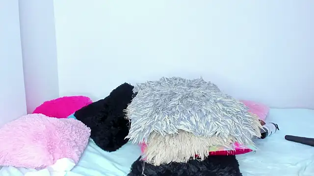 ebony_cutte's cam snapshot