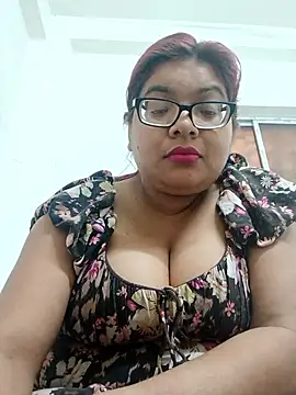 Elie_Hallway's cam snapshot