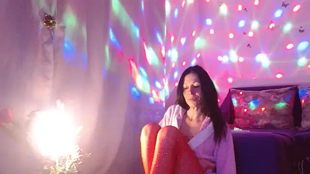 ElysaSun's cam snapshot