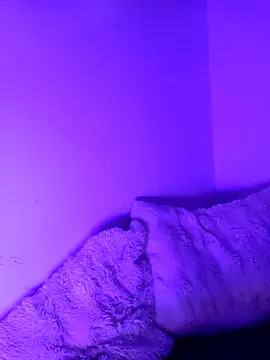 iamlalamilano's cam snapshot