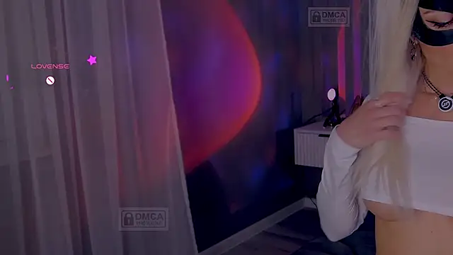 black_cat-11's cam snapshot