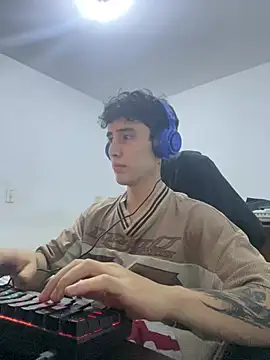 gojo_satoru_18 live sex cam