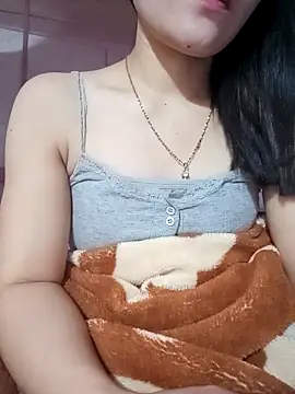 LucyyLy's cam snapshot