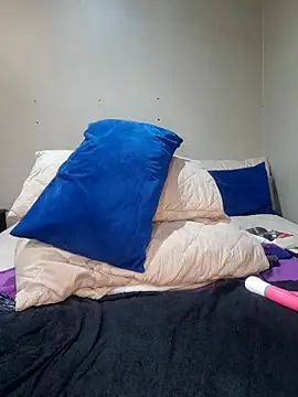 AfricanGem_'s cam snapshot