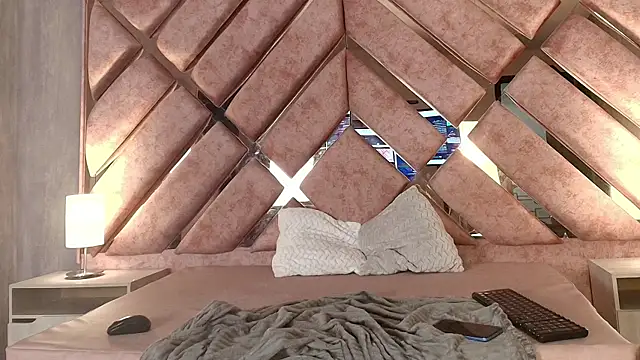 GISELLE_HOTLOVE's cam snapshot